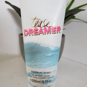 Victoria Secret Tease Dreamer.